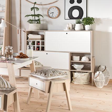 Cupboard Spot arrangement