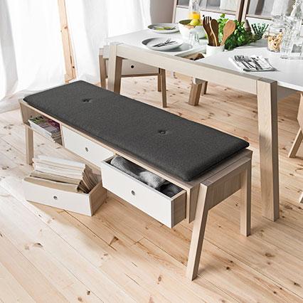 Bench with 3 drawers Spot arrangement