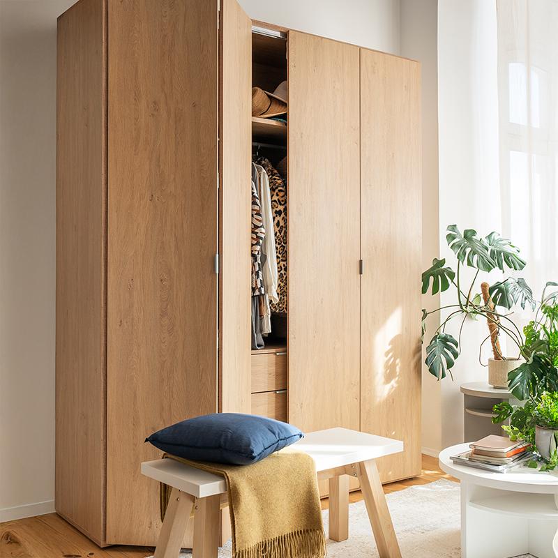 Armoire 4 portes Simple Arrangement