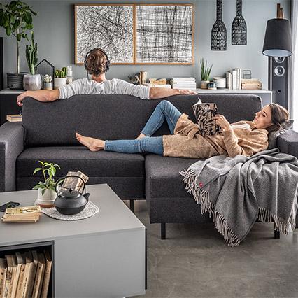 Sofa with two containers Slide III arrangement