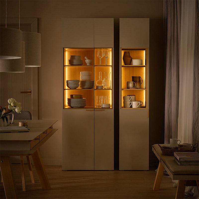 Vitrine breit mit Beleuchtung 4 You Fresh Projekt
