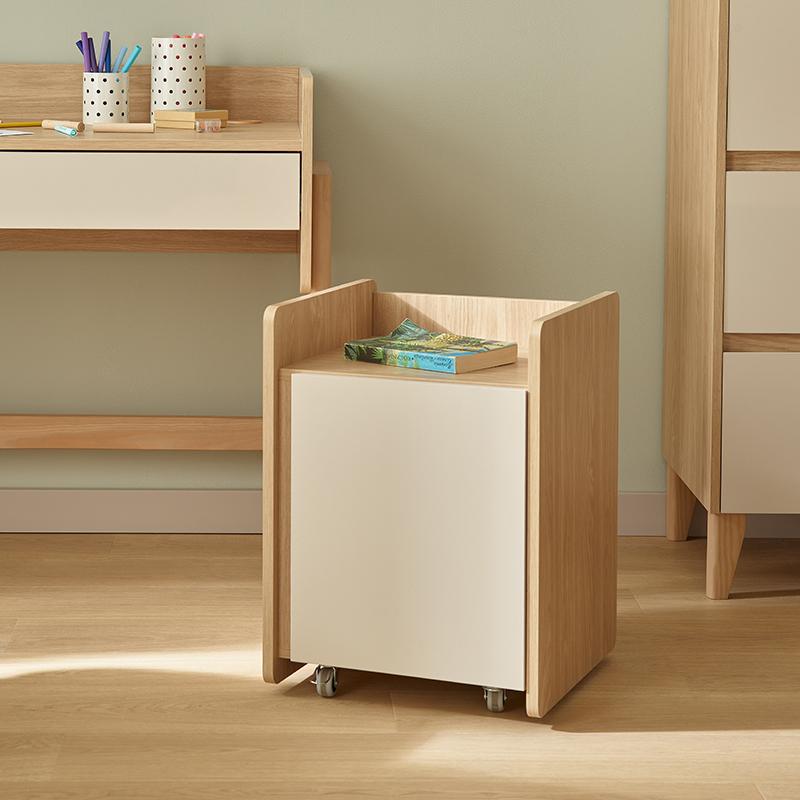 Muve mobile pedestal arrangement