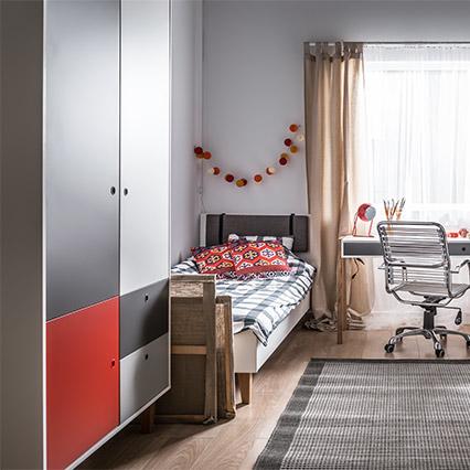 2-türiger Kleiderschrank Concept Projekt