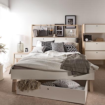 Drawer for double bed Spot arrangement