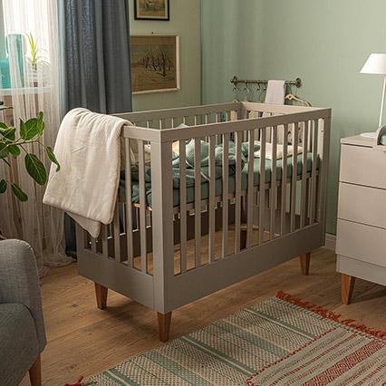 Cot bed 60x120 Lounge arrangement