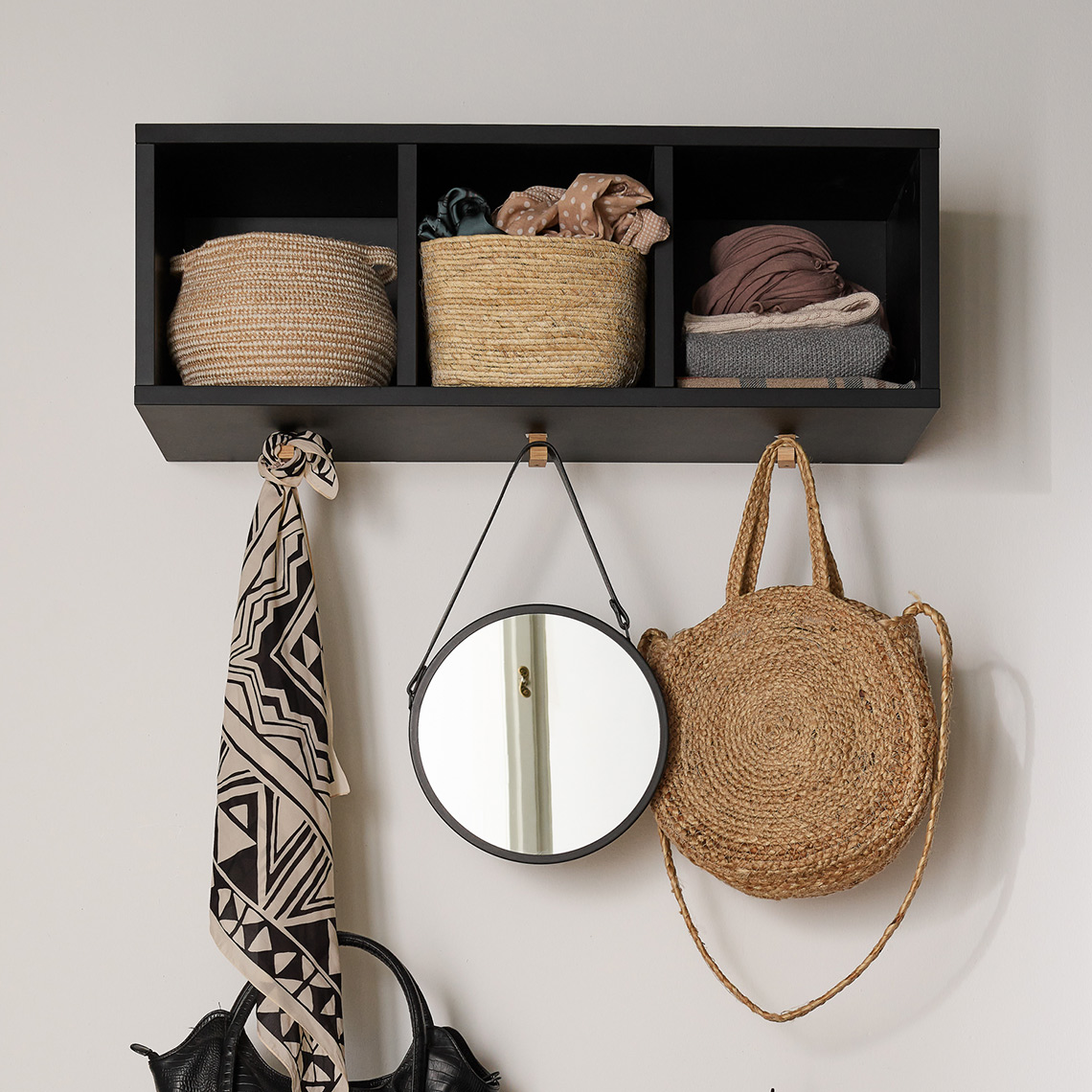 Tablette avec crochets Simple Arrangement