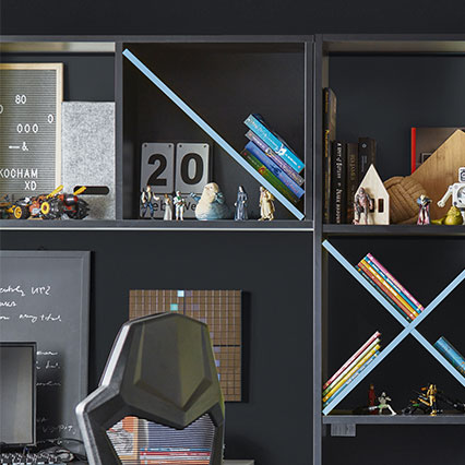 Filler Slash pink blue Young Users arrangement