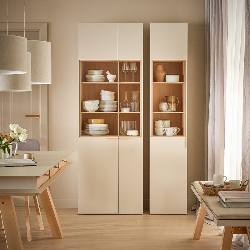 Narrow glass cabinet with lighting 4 You Fresh arrangement