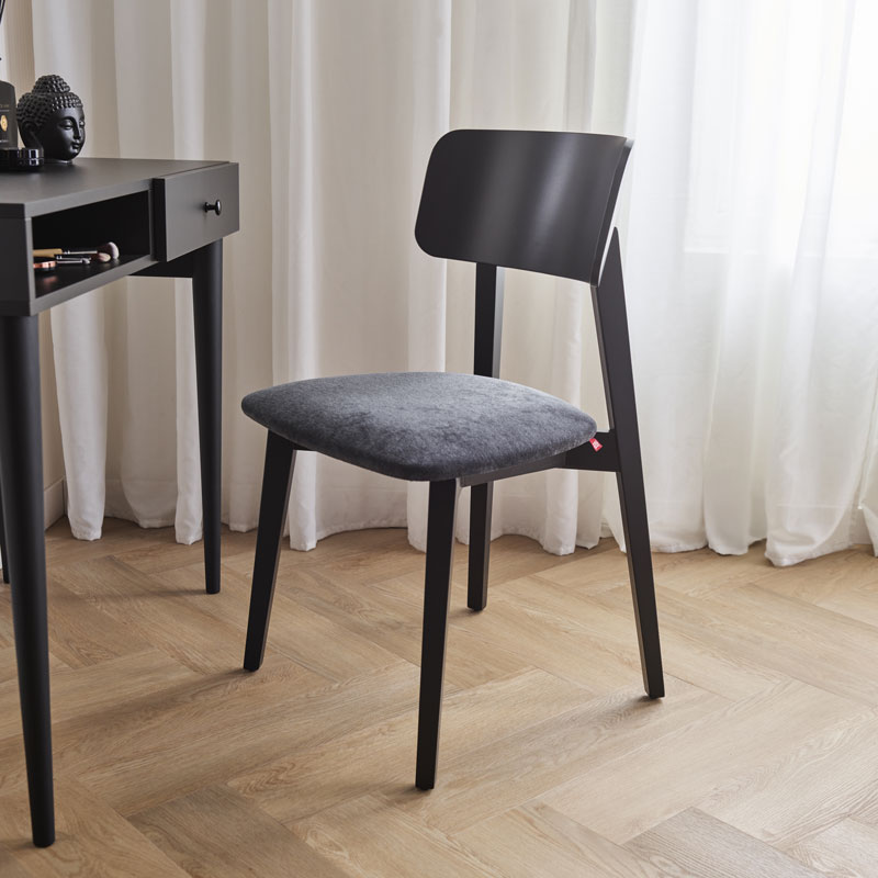 Chaise Nolto Arrangement