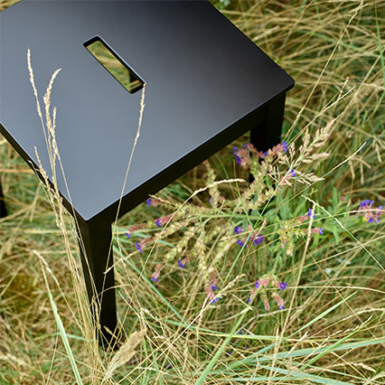 Black stool Simple arrangement