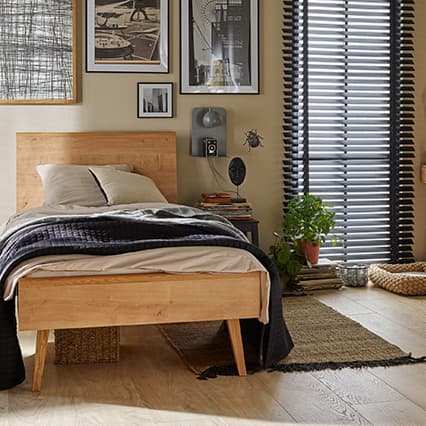 Single bed with a flat top Nature arrangement