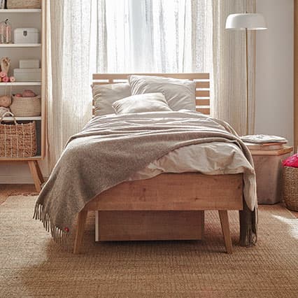 1-person bed with openwork top Nature arrangement