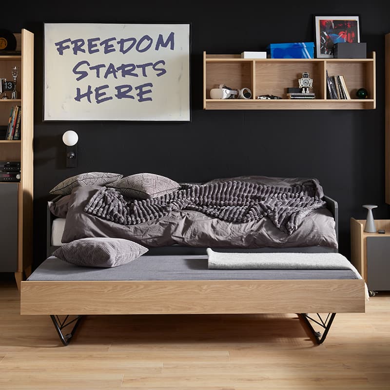 Couch with lift frame and bottom bed Muve arrangement